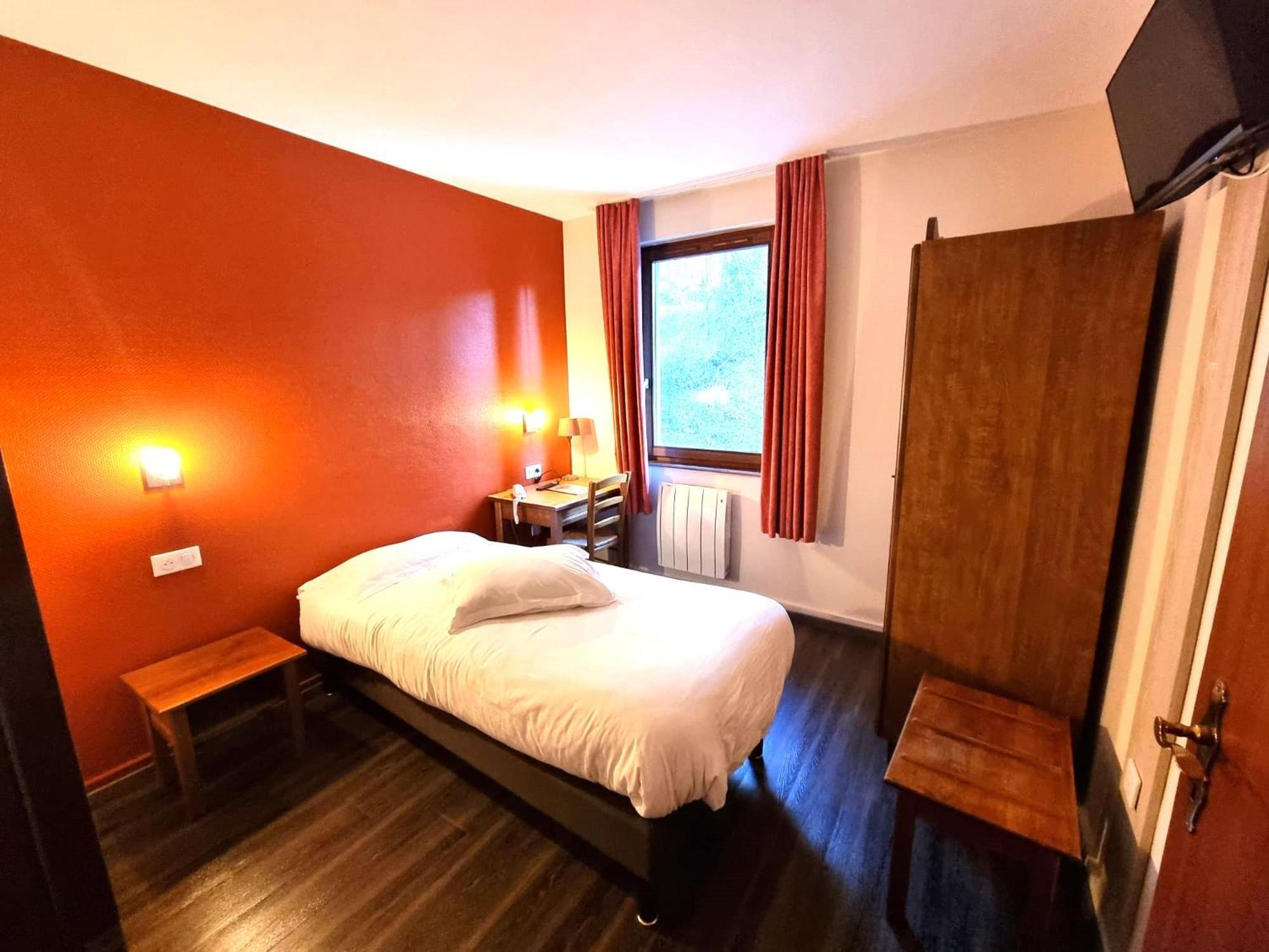 Auberge Des Mésanges Meisenthal Zimmer foto